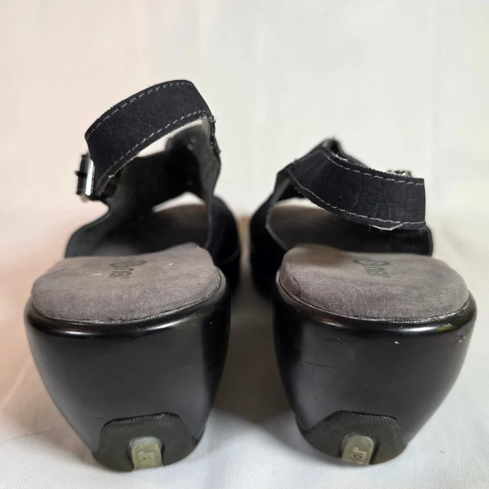 JBU Jambu Monica Black Wedge Sandals Womens 8 M Laser Cut Slingback Adjustable